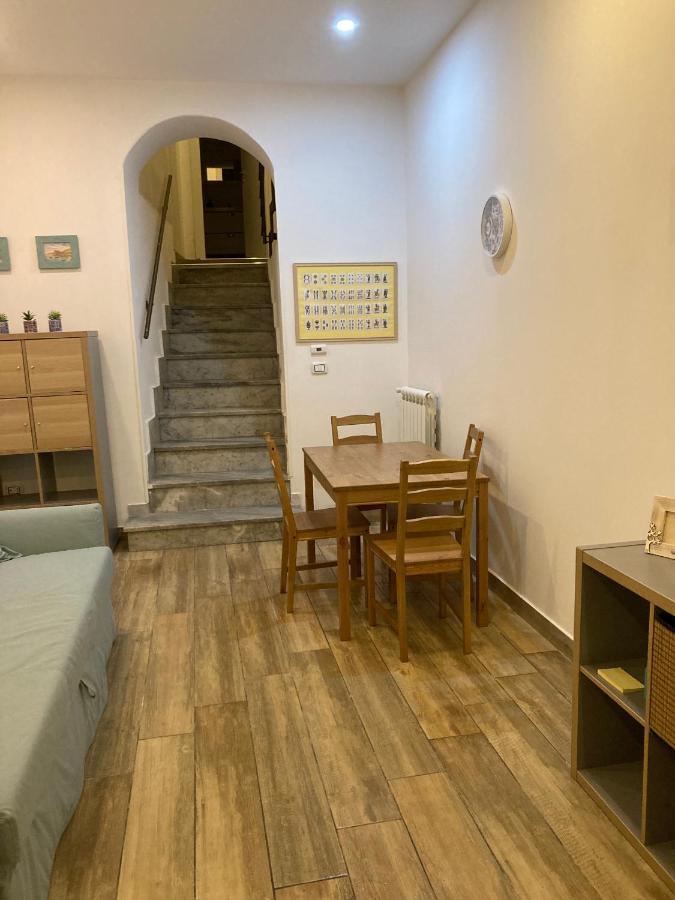 Casa Gaia A Due Passi Dal Duomo Apartment Napoli Exterior foto